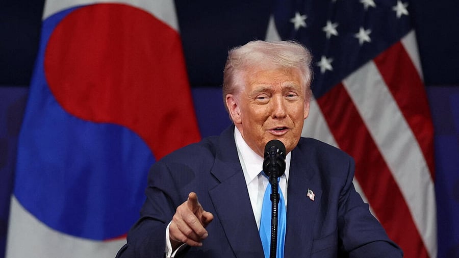 <div class="paragraphs"><p>U.S. President Donald Trump speaks at the 2025 Asia-Pacific Economic Cooperation (APEC) CEO Summit in Gyeongju, South Korea.</p></div>