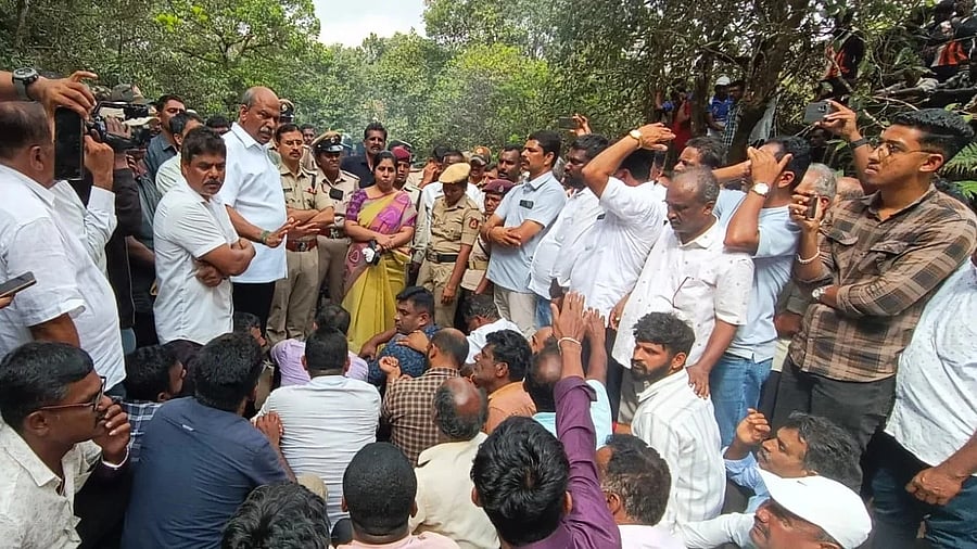 <div class="paragraphs"><p>The residents of Kerekatte in Sringeri taluk of Chikkamagaluru district stage a protest blocking the National Highway, after two villagers were killed in an elephant attack, on Friday. </p></div>