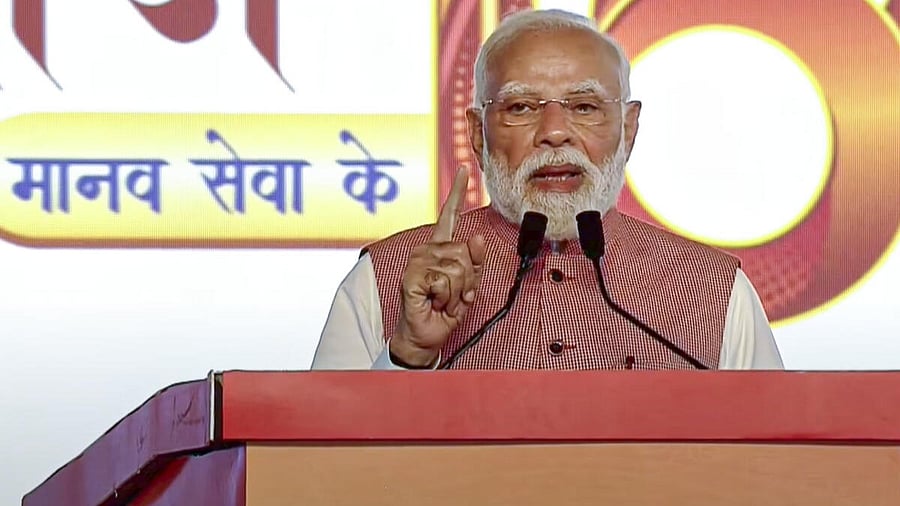<div class="paragraphs"><p>Prime Minister Narendra Modi addresses the gathering during International Arya Mahasammelan 2025, in New Delhi.</p></div>