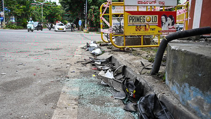 <div class="paragraphs"><p>The scene of the fatal ambulance crash at Wilson Garden’s KH Junction late Saturday night.</p></div>