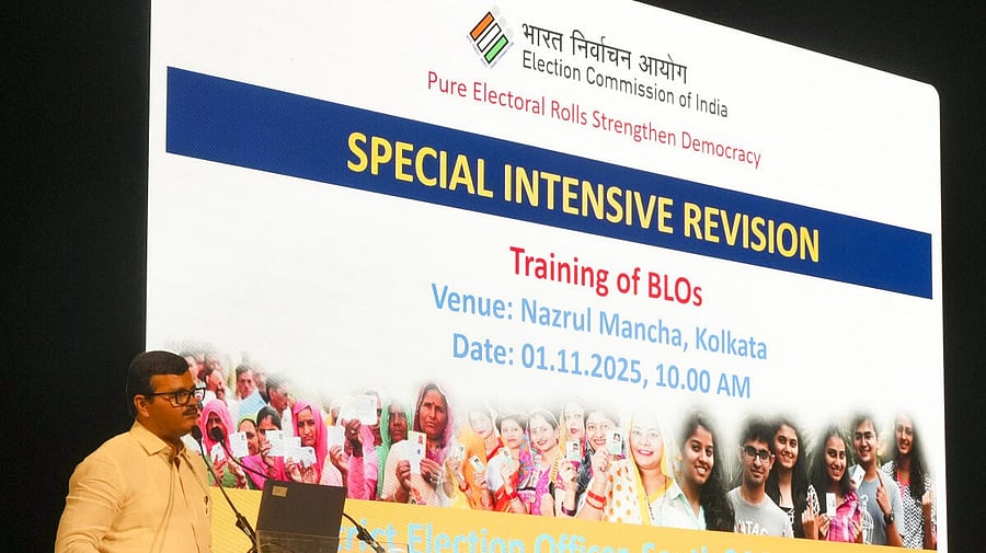 <div class="paragraphs"><p>Election Commission officials during a training session for Booth Level Officers (BLOs) for the upcoming Special Intensive Revision (SIR) of electoral rolls in West Bengal</p></div>
