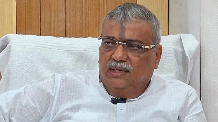 <div class="paragraphs"><p>Yashvantharayagouda Patil</p></div>