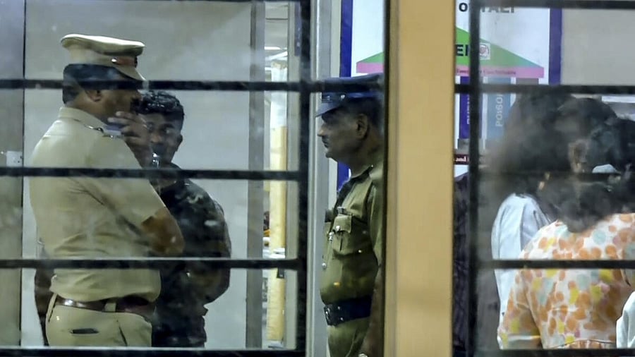 <div class="paragraphs"><p>Coimbatore: Police personnel at a government hospital where three suspects in a college student sexual assault case were brought after being shot and apprehended by the police, in Coimbatore, Tamil Nadu.</p></div>