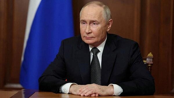<div class="paragraphs"><p>Russian President Vladimir Putin</p></div>