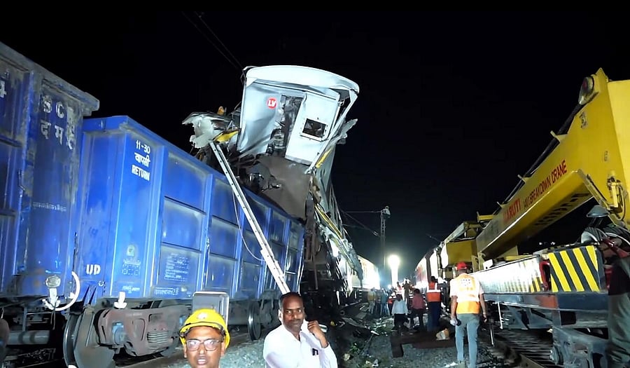 <div class="paragraphs"><p>Rescue operations underway at Lal Khadan Torva Fatak after&nbsp; MEMU local train collided with a stationary goods train between Gatora and Bilaspur stations, Bilaspur, Chhattisgarh.</p></div>