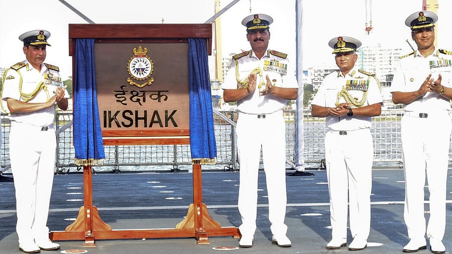 <div class="paragraphs"><p>Chief of Naval Staff Admiral Dinesh Kumar Tripathi commissions INS Ikshak, third indigenous survey vessel of Indian Navy, at Kochi Naval Base, Thursday, Nov. 6, 2025. Credit: PTI</p></div>