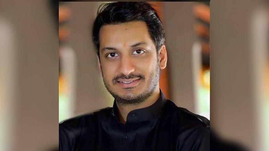 <div class="paragraphs"><p>Parth Pawar</p></div>