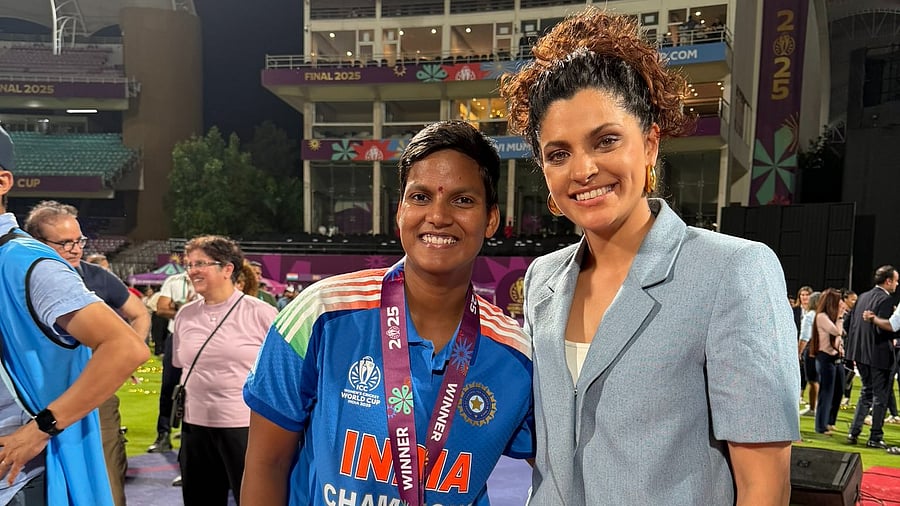 <div class="paragraphs"><p>Saiyami Kher with cricketer Deepti Sharma.</p></div>