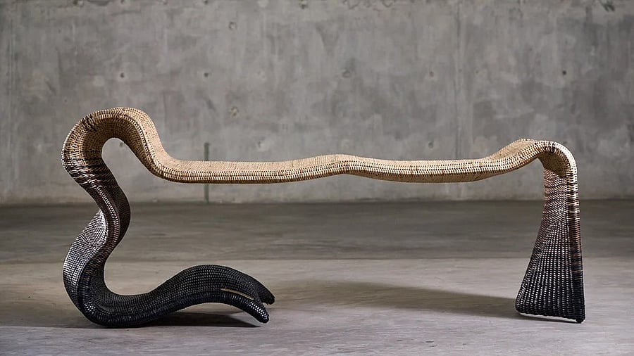 <div class="paragraphs"><p>Bark bench.&nbsp;</p></div>