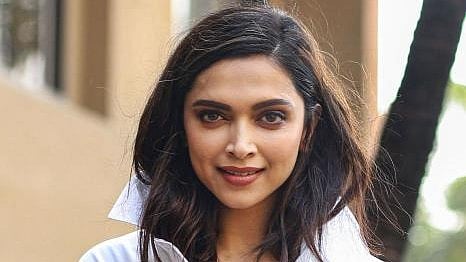 <div class="paragraphs"><p>Bollywood actress Deepika Padukone</p></div>