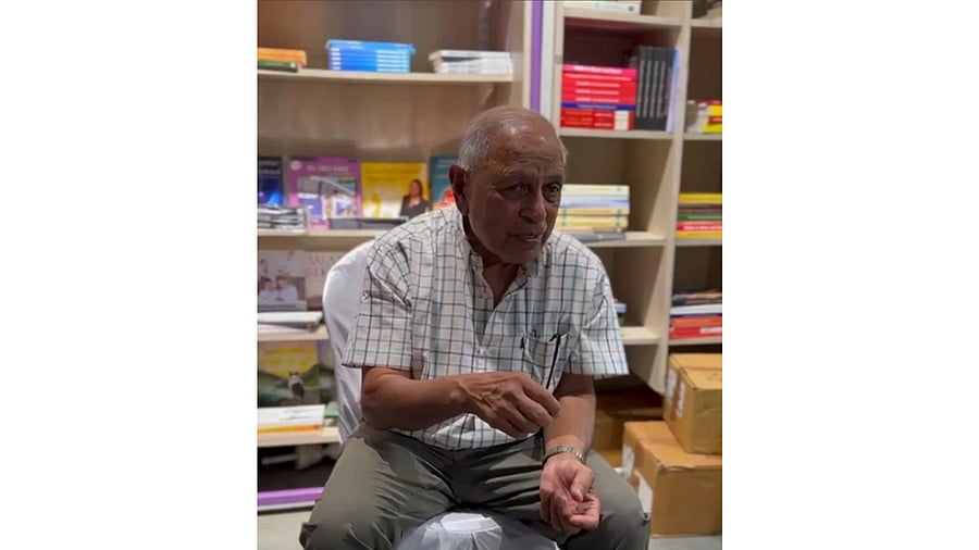 <div class="paragraphs"><p>Squadron Leader (retired) Pushp Vaid speaks at&nbsp;the inaugural edition of 'Valiant Veterans' on Sunday. SPECIAL ARRANGEMENT</p></div>