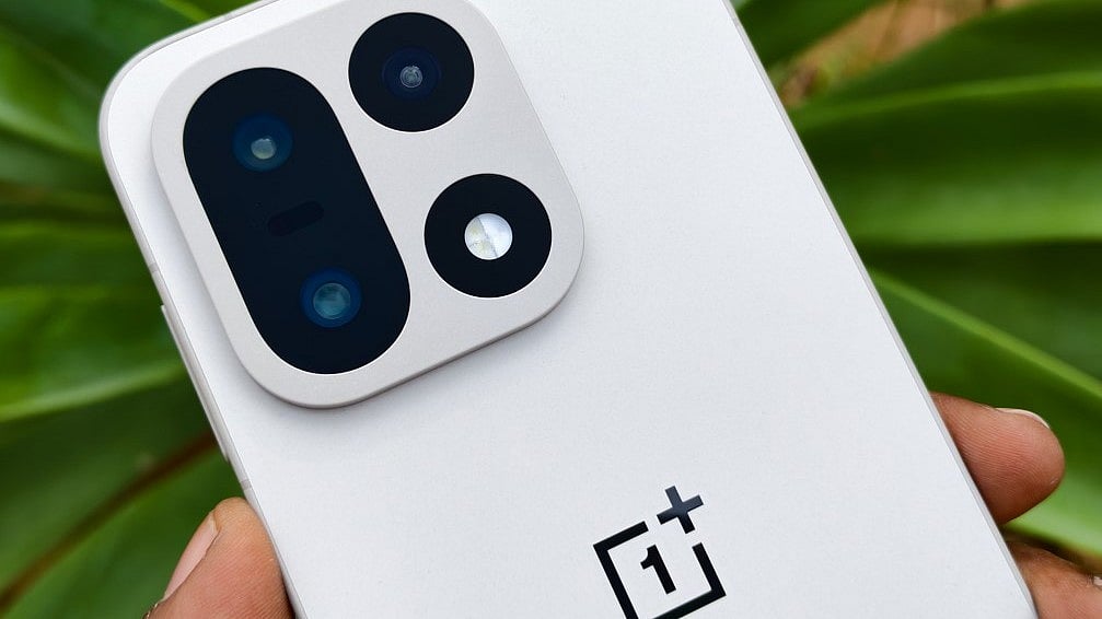 OnePlus 15 launch: Snapdragon 8 Elite Gen 5 flagship features