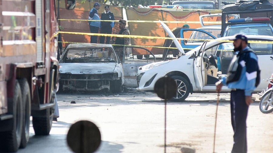 <div class="paragraphs"><p>A police officer stands at the site of a blast outside a court building in Islamabad, Pakistan. (File photo for representational purpose.)</p></div>