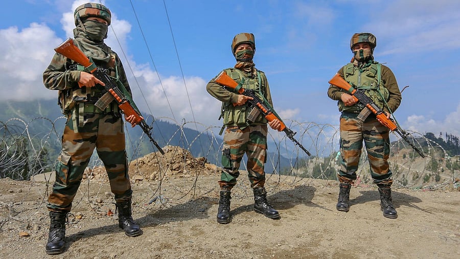 <div class="paragraphs"><p>File photo: Women soldiers posted in LOC for first time in J&K. Credit: PTI</p></div>
