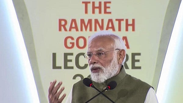 <div class="paragraphs"><p>Prime Minister Narendra Modi delivers the sixth Ramnath Goenka Lecture, in New Delhi.</p></div>