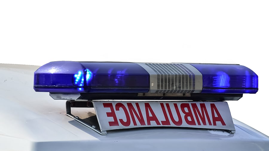 <div class="paragraphs"><p>Representative image showing an ambulance</p></div>