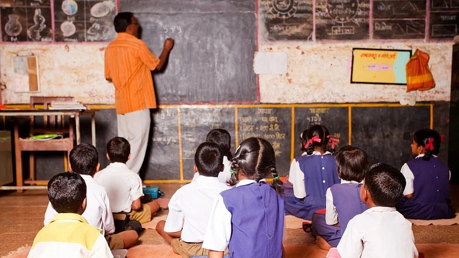 <div class="paragraphs"><p>Globally, the report shows that, every day, 412 million children wake up in extreme monetary poverty, surviving on less than $3 per day.</p></div>