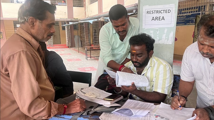 <div class="paragraphs"><p>BLOs documenting enumeration of voters. (Representative image)</p></div>