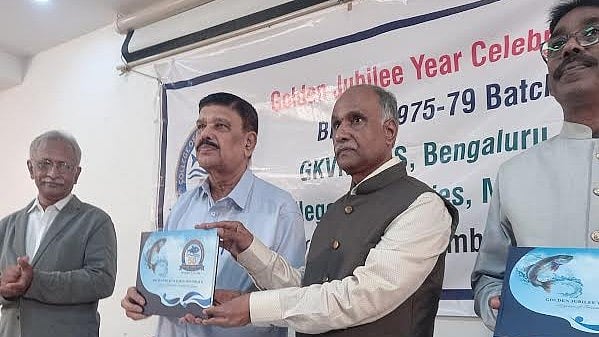 <div class="paragraphs"><p>Retired Dean of College of Fisheries Dr P Keshavanath releasing the Coffee table book at a programme organised to commemorate the golden jubilee year of celebrations of seventh BFSc batch (1975-79) at seminar hall in college of Fisheries in Mangaluru on Thursday. </p></div>