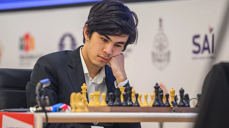 <div class="paragraphs"><p>GM Javokhir Sindarov&nbsp;(above) of Uzbekistan drew against his counterpart Nodirbek Yakkubboev in the second game of the FIDE World Cup semifinals at Resort Rio in Goa. </p></div>