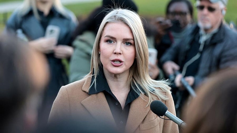 <div class="paragraphs"><p>White House Press Secretary Leavitt speaks with reporters in Washington</p><p></p></div>