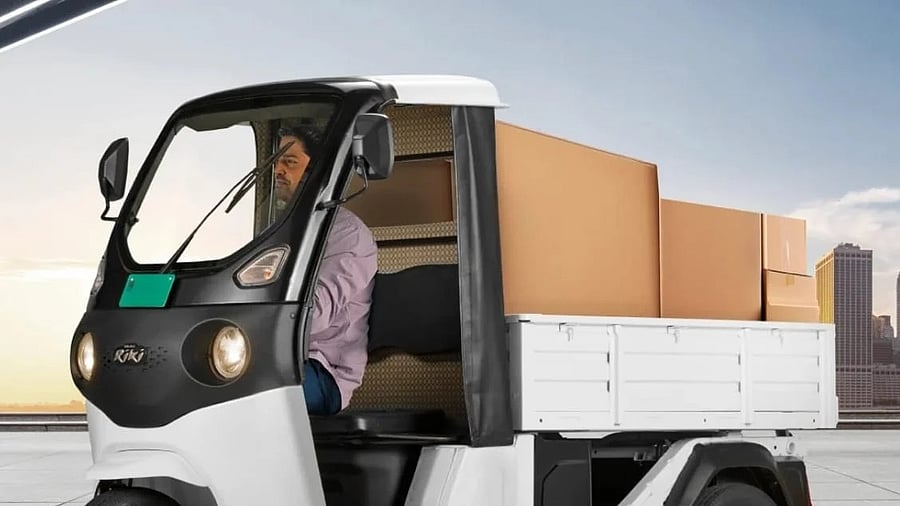 <div class="paragraphs"><p>Bajaj Auto enters e-rickshaw segment with 'Riki'</p></div>