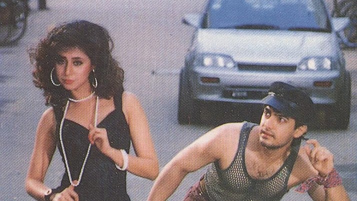 Urmila Matondkarand Aamir Khan in Rangeela