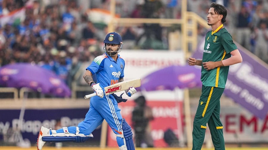 <div class="paragraphs"><p>India's Virat Kohli, left, runs between the wickets during the first ODI cricket match of a series between India and South Africa, at JSCA International Stadium Complex, in Ranchi, Jharkhand, Sunday, Nov. 30, 2025.</p></div>