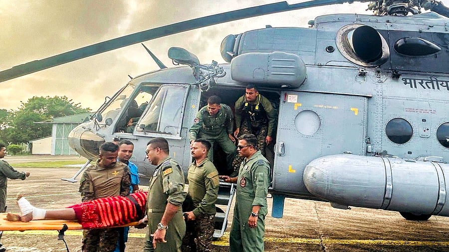 <div class="paragraphs"><p>Indian operation in cyclone-hit Sri Lanka.</p></div>