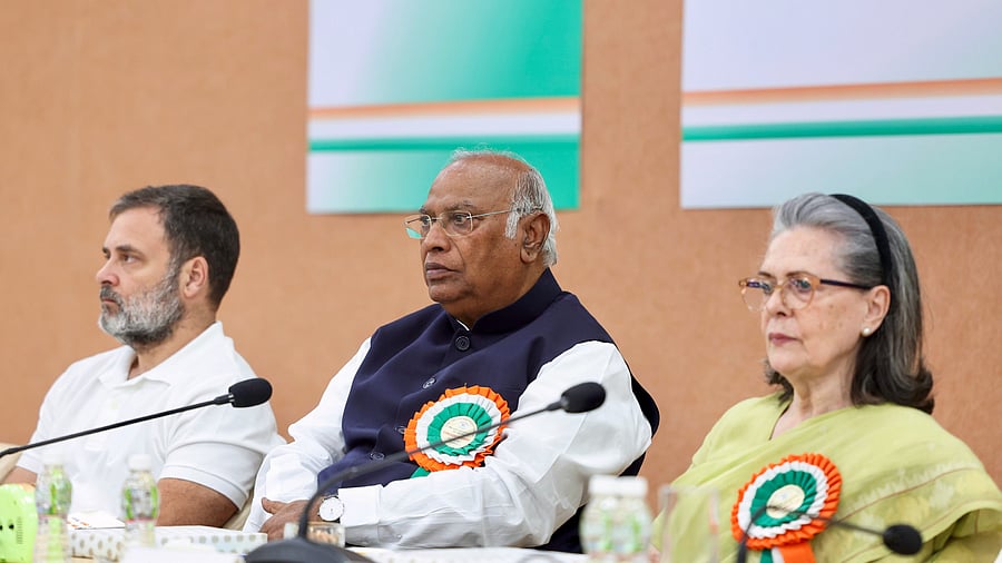 <div class="paragraphs"><p>From left: Rahul Gandhi,Mallikarjun Kharge and Sonia Gandhi</p></div>