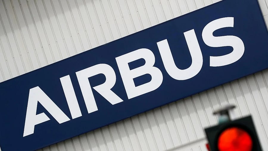 <div class="paragraphs"><p>Airbus narrows software crisis as airlines ride out A320 recall</p></div>