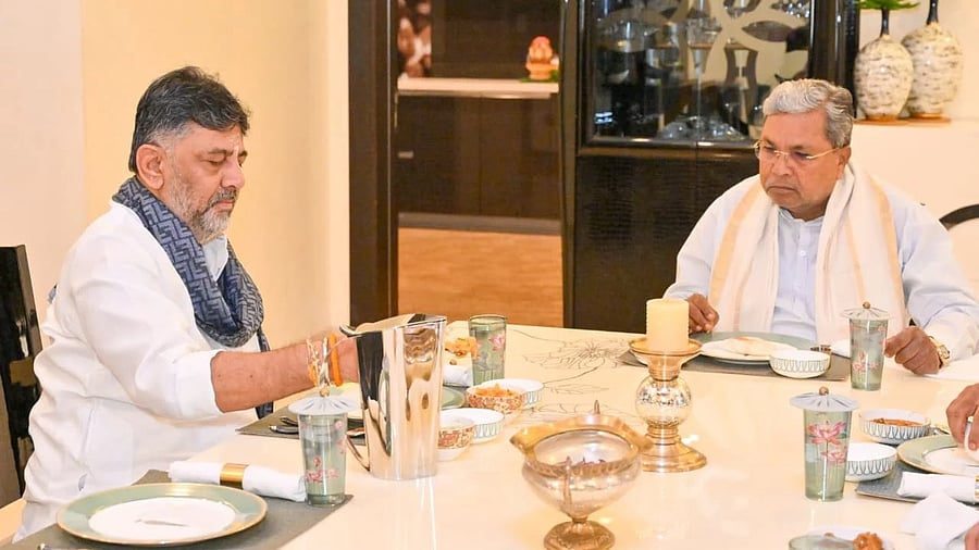<div class="paragraphs"><p>Chief Minister Siddaramaiah having breakfast at Deputy Chief Minister D K Shivakumar's residence in Bengaluru on Tuesday. </p></div>