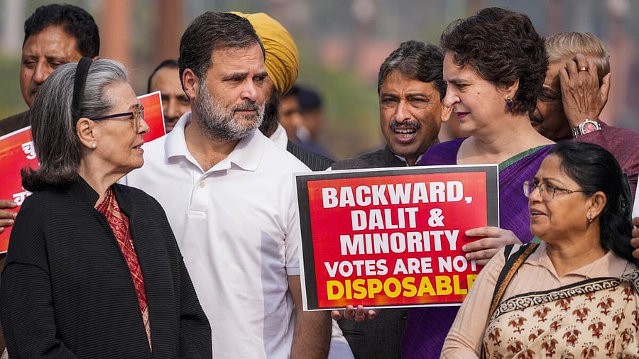 <div class="paragraphs"><p>LoP in the Lok Sabha and Congress leader Rahul Gandhi, party's General Secretary Priyanka Gandhi Vadra and leader Sonia Gandhi during a protest against Special Intensive Revision (SIR) at Parliament complex during Winter session, in New Delhi, Tuesday, Dec. 2, 2025.</p></div>
