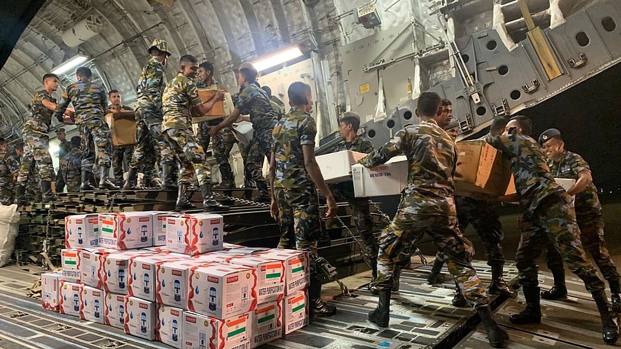 <div class="paragraphs"><p>Indian troops deliver the Bailey bridge in Sri Lanka.&nbsp;</p></div>