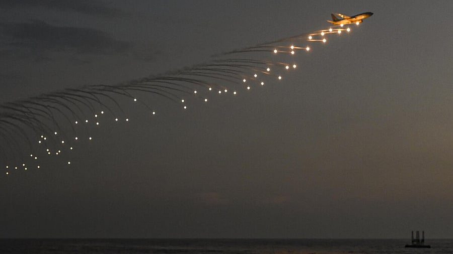 <div class="paragraphs"><p>A naval aircraft during operational demonstration at an event organised as part of the Navy Day celebrations, off the Shangumugham coast in Thiruvananthapuram, Kerala</p></div>