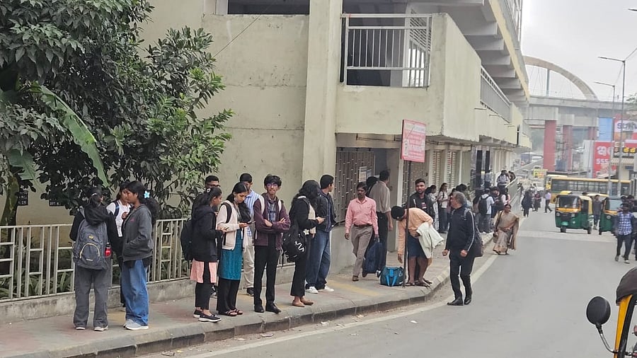 <div class="paragraphs"><p>Passengers were not allowed inside the Kengeri metro station as a man attempted suicide.&nbsp;</p></div>