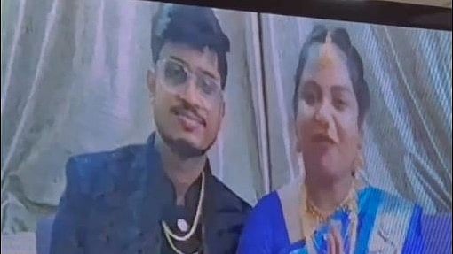 <div class="paragraphs"><p>A screengrab of a video showing the couple interacting with the guests.</p></div>