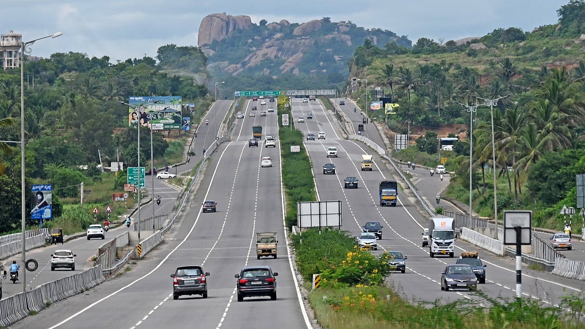 Government Targets Shipbuilding, Highways, Metro for FY27 Infrastructure Capex