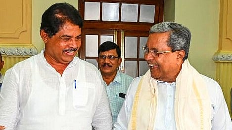 <div class="paragraphs"><p>Karnataka CM Siddaramaiah and R Ashoka </p></div>