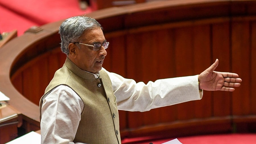 <div class="paragraphs"><p>Basavraj Horatti </p></div>