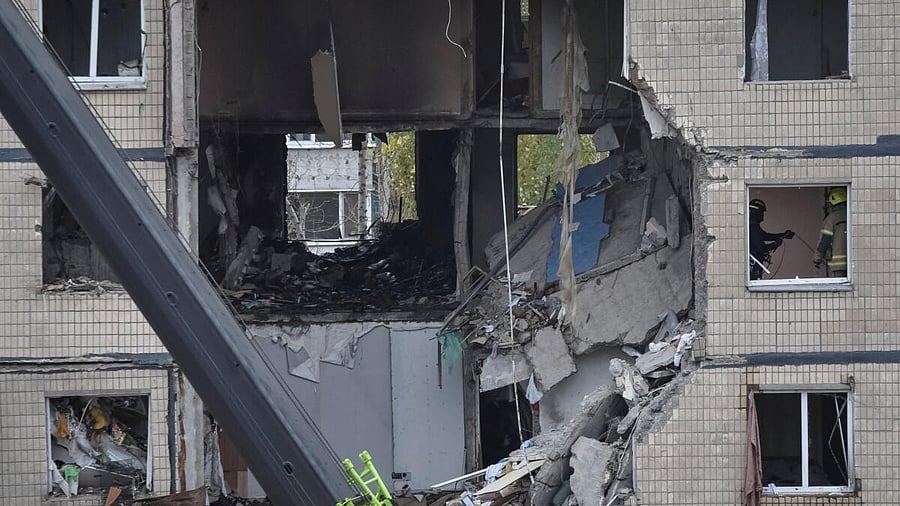 <div class="paragraphs"><p>A representaive image.</p></div>