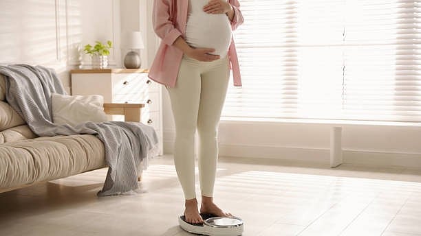 <div class="paragraphs"><p>Weight gain during maternity.</p></div>