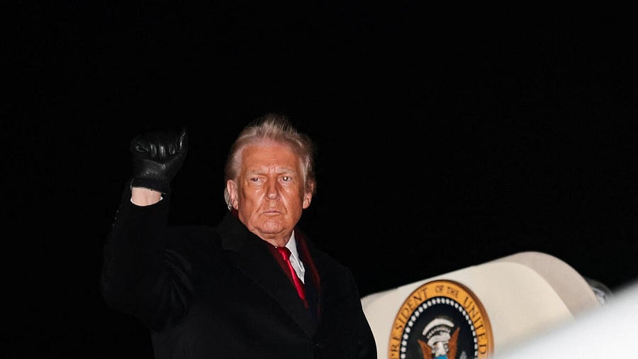 <div class="paragraphs"><p>US President Trump in Pennsylvania.</p></div>