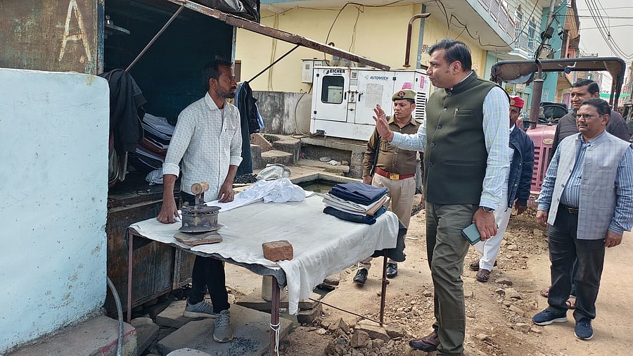 <div class="paragraphs"><p>BLO's distributing SIR forms in Lallitpur.</p></div>