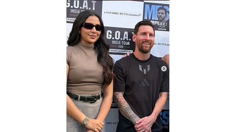 <div class="paragraphs"><p>Tollywood actress Subhashree Ganguly posted a picture with football legend Lionel Messi.</p></div>