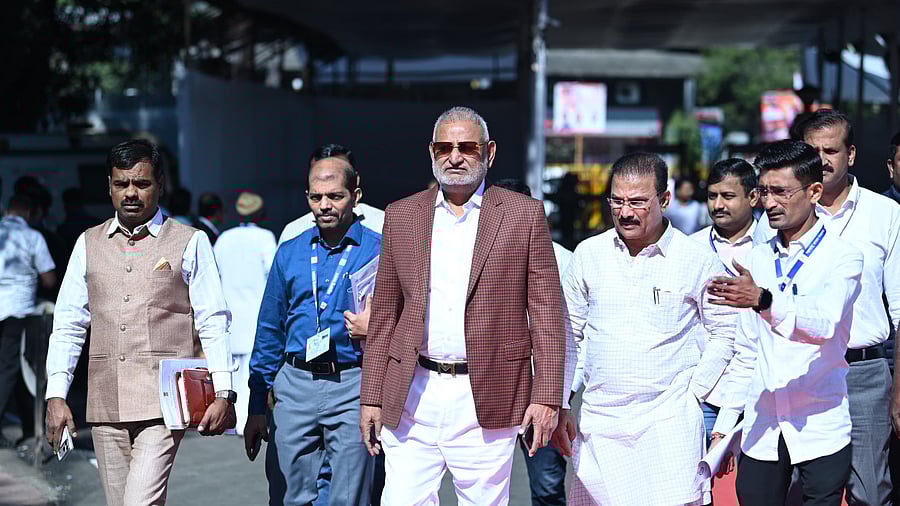 <div class="paragraphs"><p>Manikrao Kokate.</p></div>