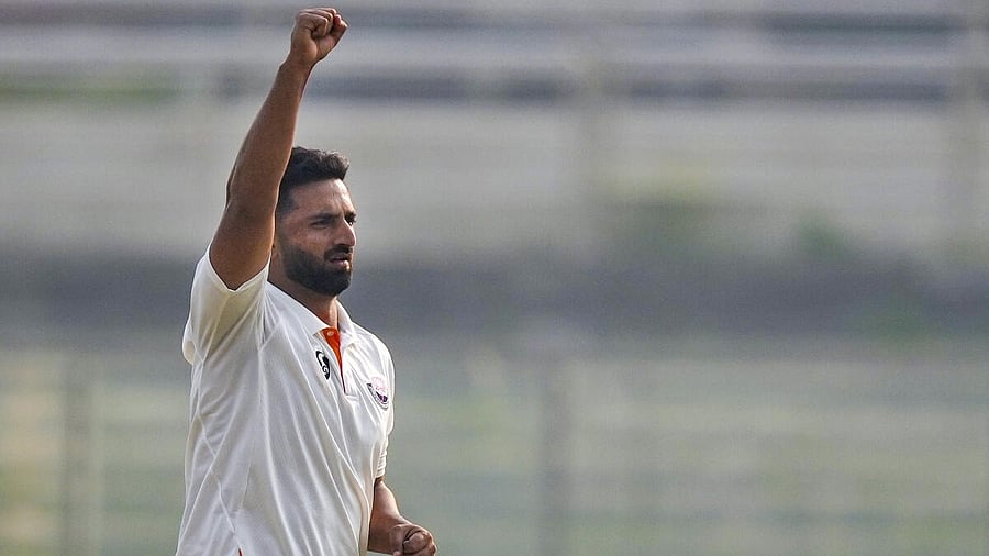 <div class="paragraphs"><p>A file photo of Auqib Nabi Dar, who was bought by Delhi Capitals for Rs 8.4 crore at IPL players' auction in Abu Dhabi.</p></div>