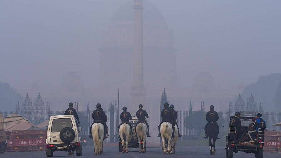 <div class="paragraphs"><p>Air pollution in Delhi</p></div>