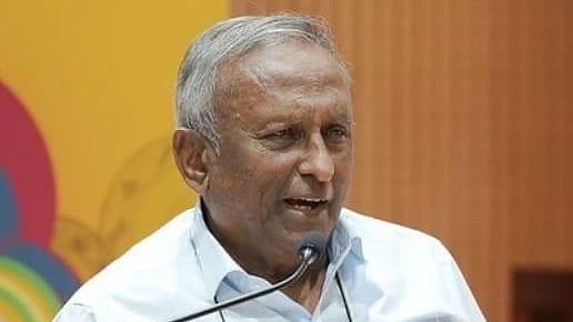 <div class="paragraphs"><p>Babu Mathew</p></div>