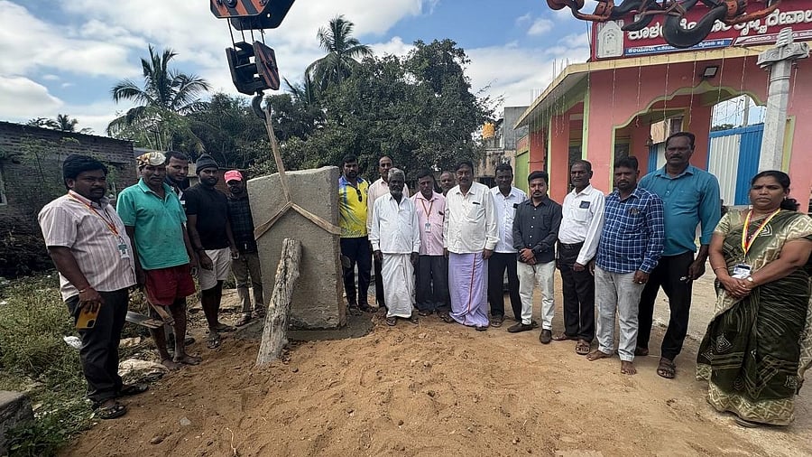<div class="paragraphs"><p>The inscription stone, indicating the name of Kaliyuru in T Narsipur taluk as Krishnarayapura, being reinstalled near Kolalu Gopalaswamy temple, recently. </p></div>